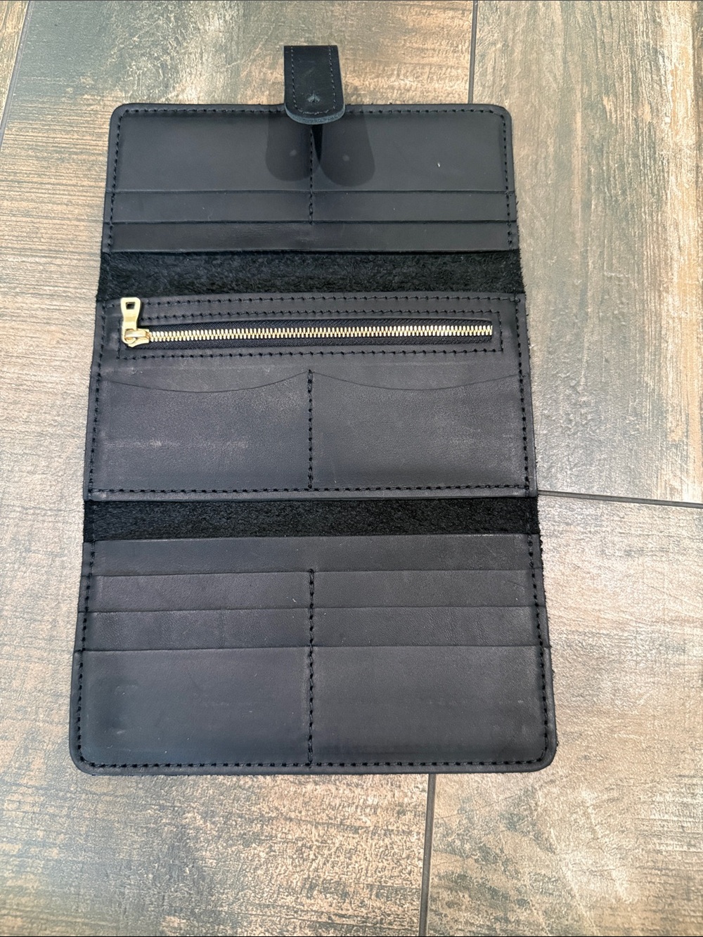 Portland Leather Black tri fold Leather Wallet - Picture 2 of 3